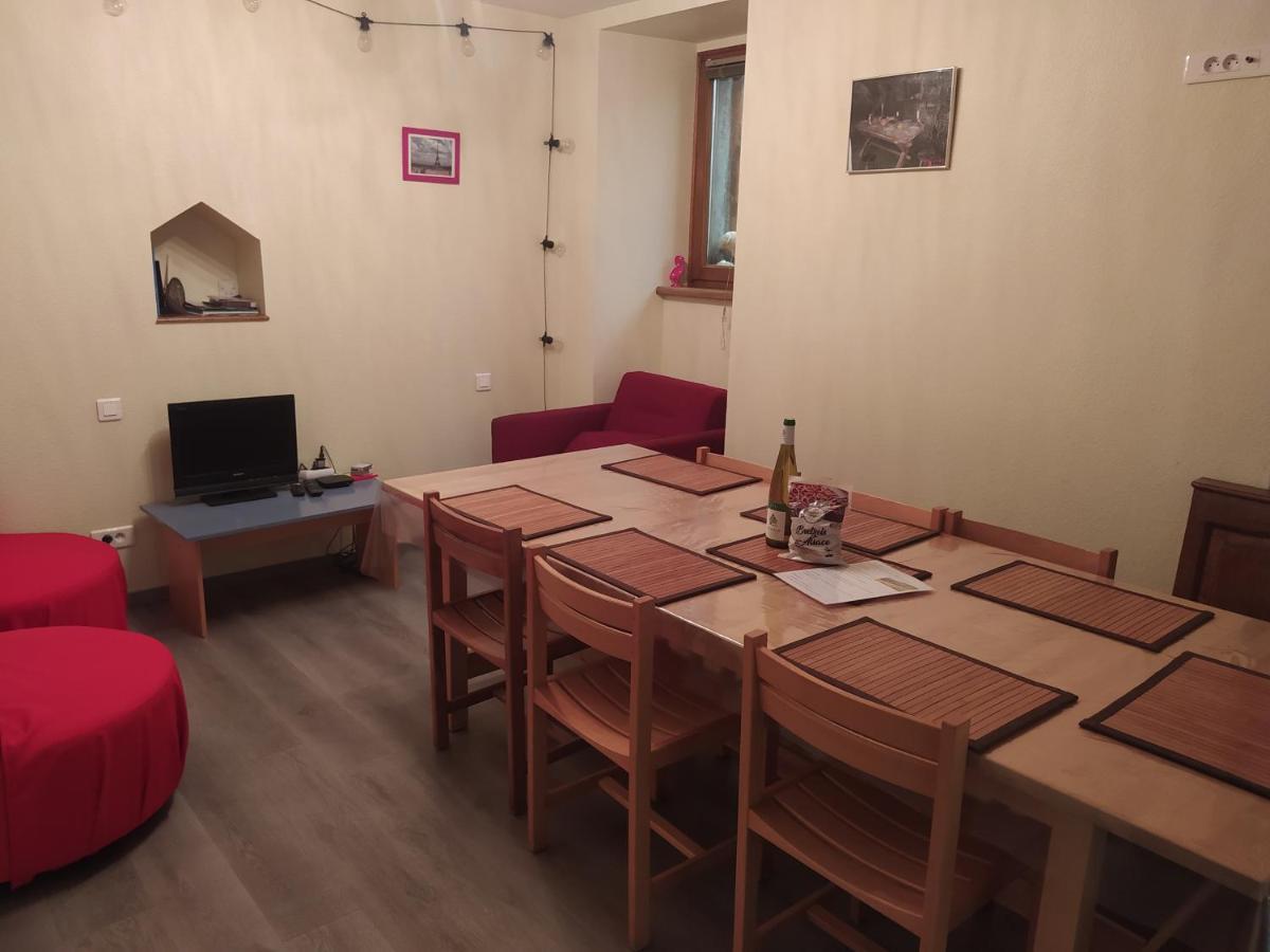 Chey Mybam, Agreable Maison Au Centre De Selestat Villa Dış mekan fotoğraf